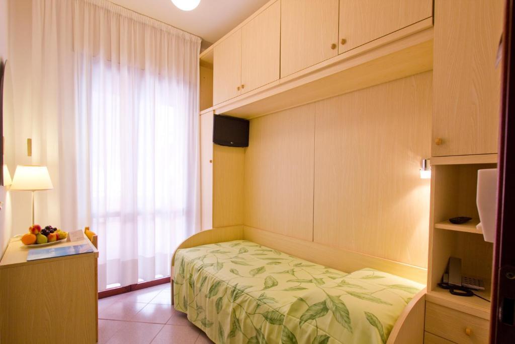 Hotel Desiree Lignano Sabbiadoro Habitación foto